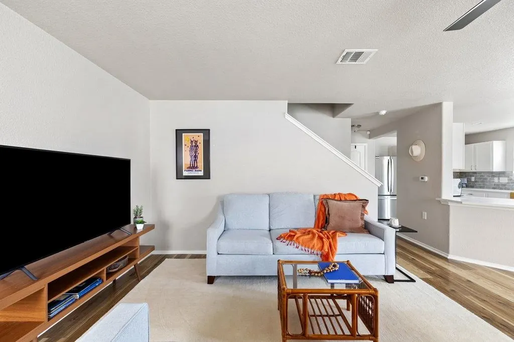 8816 Milton Lease Drive Austin TX 78747