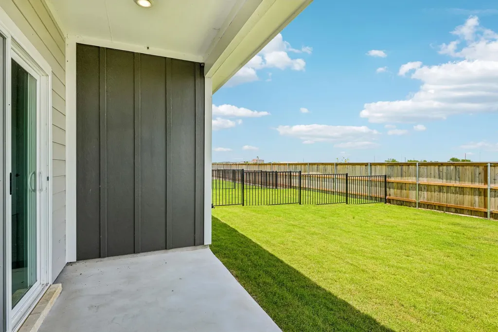 2616 Jack Nora Way Round Rock TX 78665
