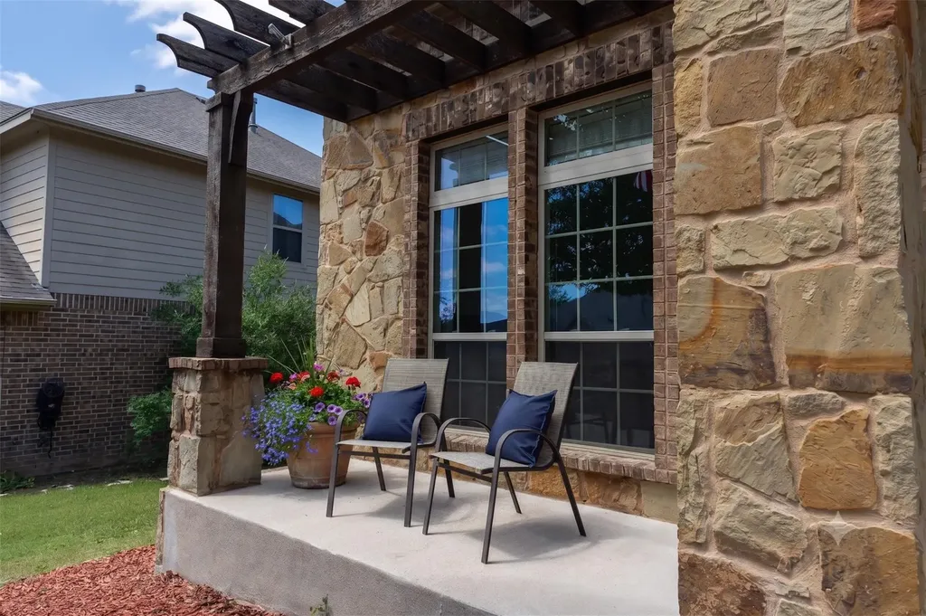 13714 Mesa Verde Drive Austin TX 78737