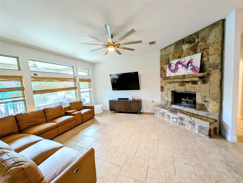 13714 Mesa Verde Drive Austin TX 78737