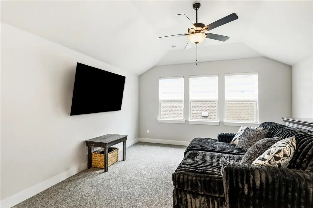117 Peacevine Lane Liberty Hill TX 78642