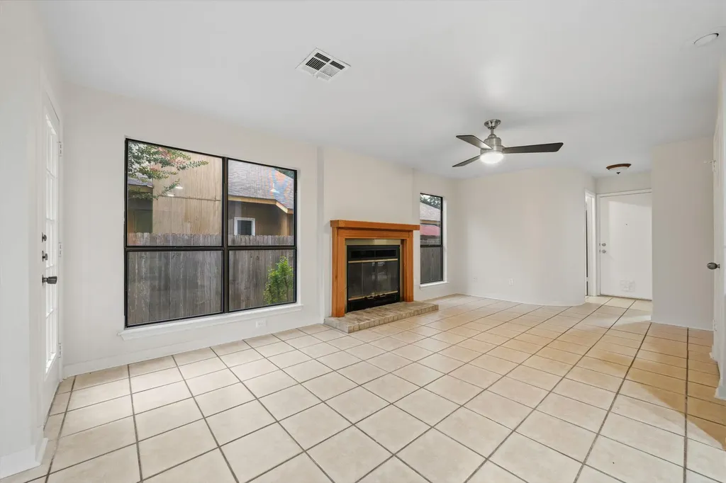 8712 Coastal Drive Austin TX 78749