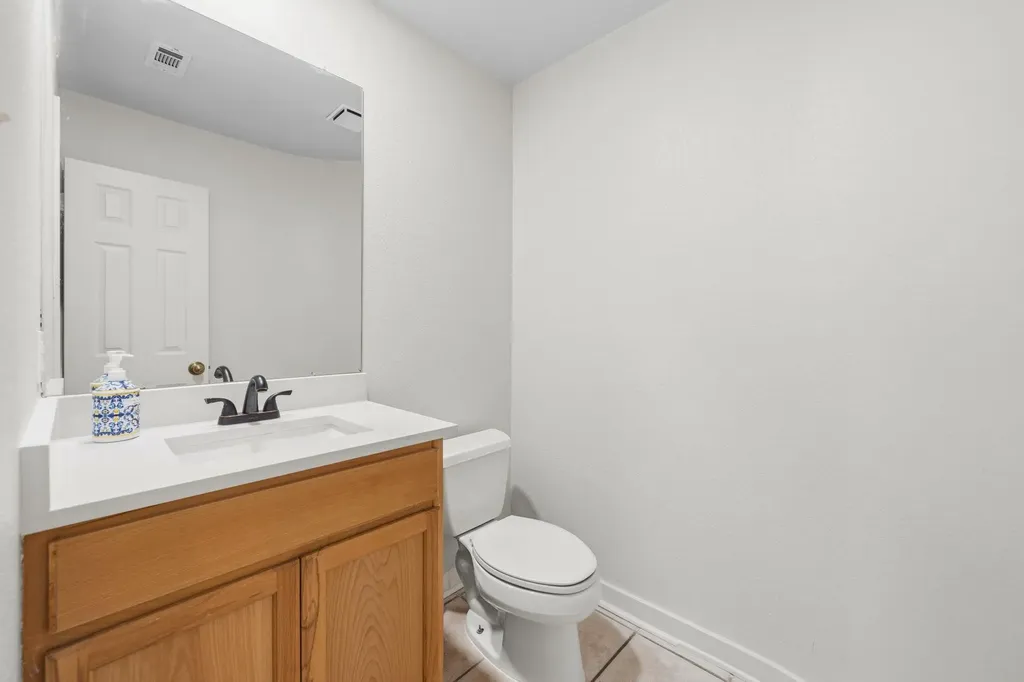 8712 Coastal Drive Austin TX 78749