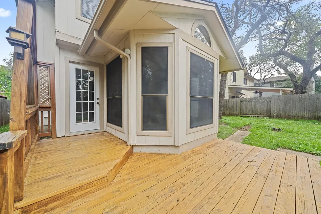 8712 Coastal Drive Austin TX 78749