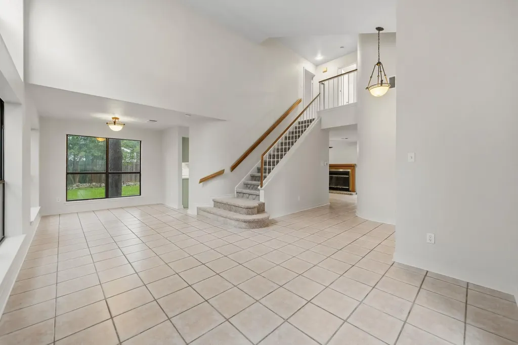 8712 Coastal Drive Austin TX 78749