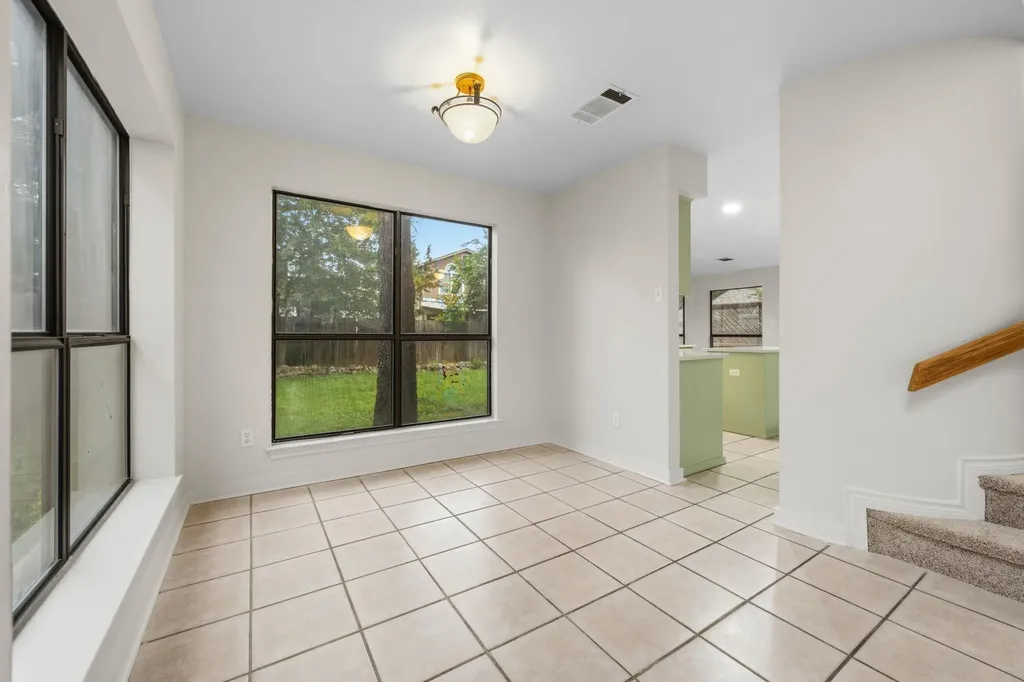 8712 Coastal Drive Austin TX 78749