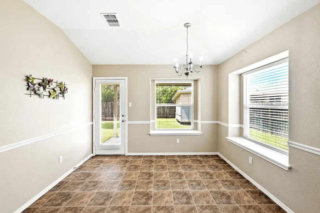 903 Gentry Drive Leander TX 78641