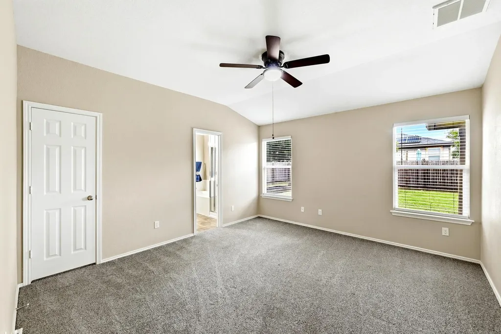 903 Gentry Drive Leander TX 78641
