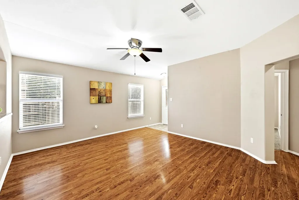 903 Gentry Drive Leander TX 78641