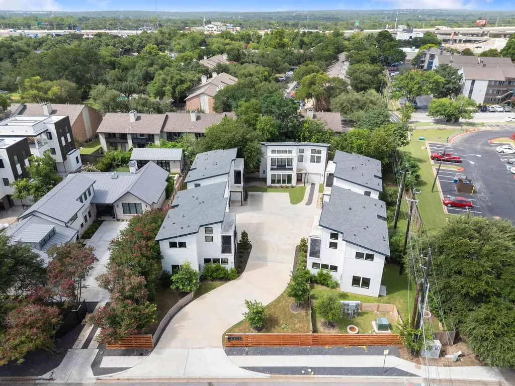 2111 Prather Lane Austin TX 78704