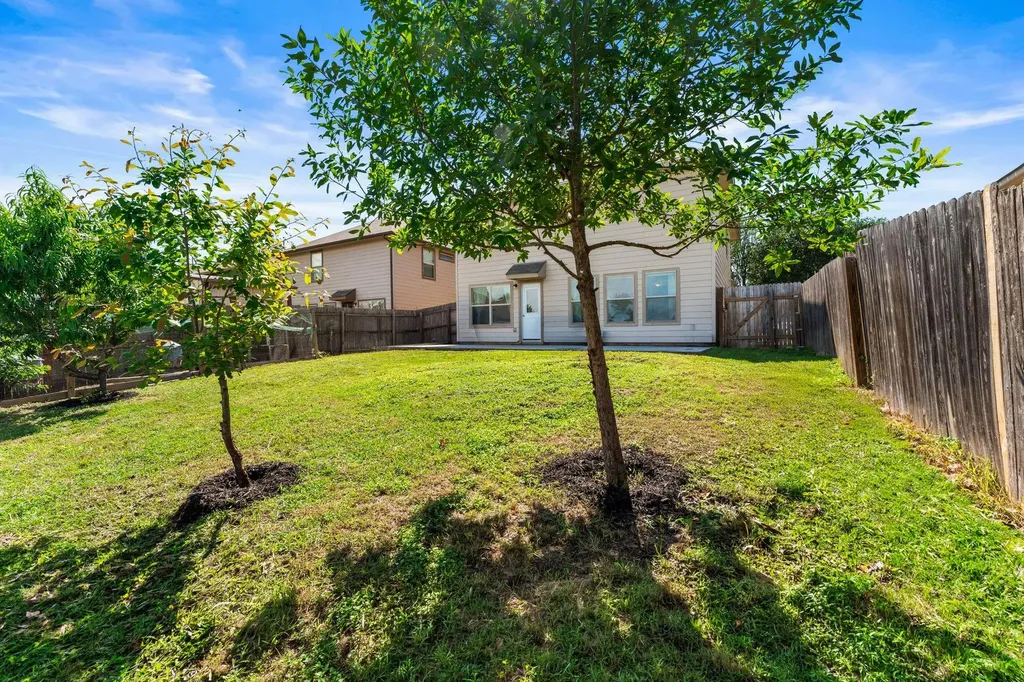6735 Plains Crest Drive Del Valle TX 78617
