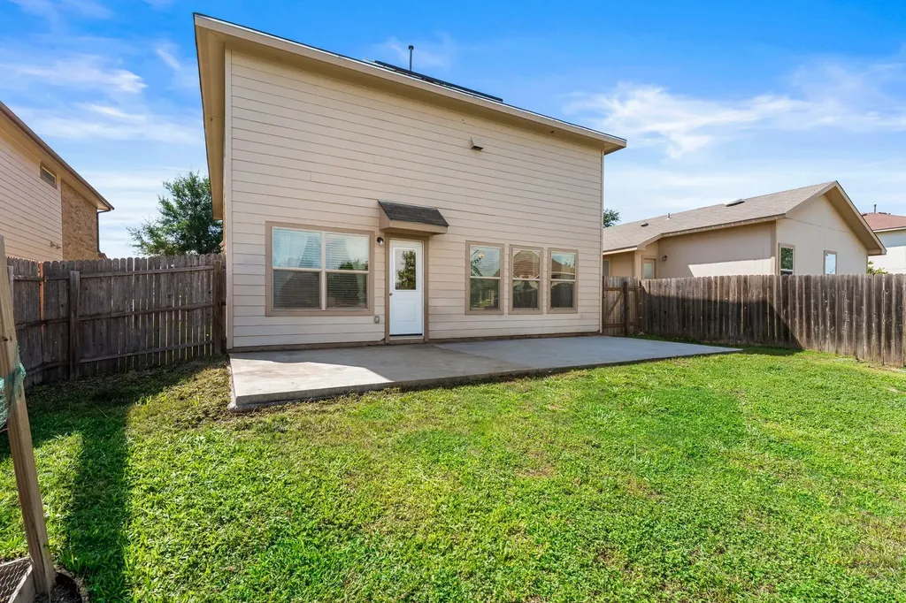 6735 Plains Crest Drive Del Valle TX 78617