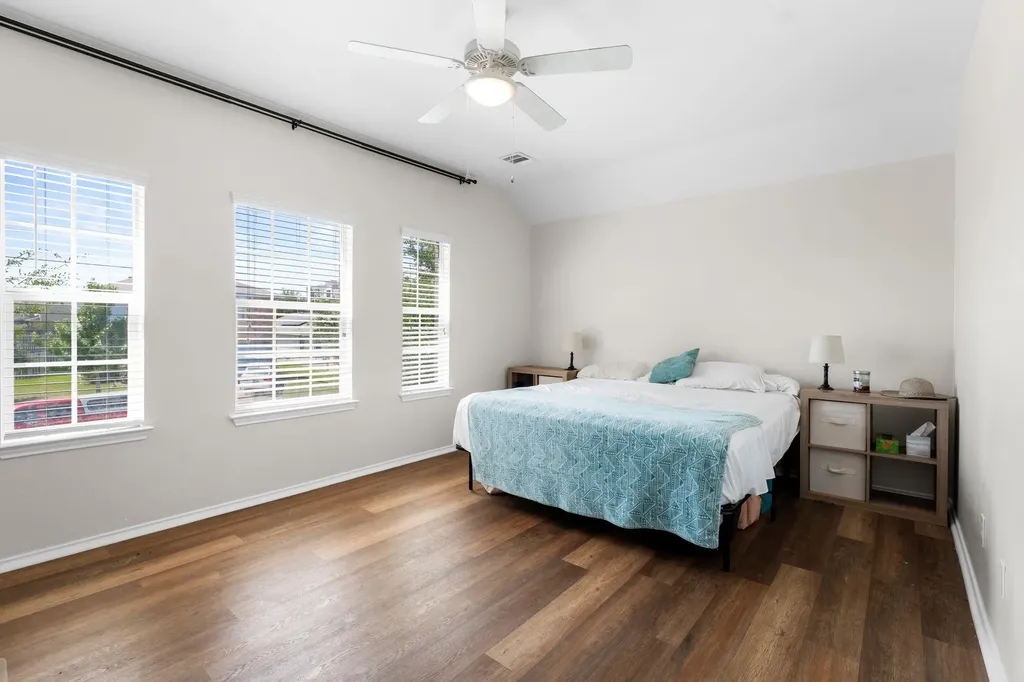 6735 Plains Crest Drive Del Valle TX 78617