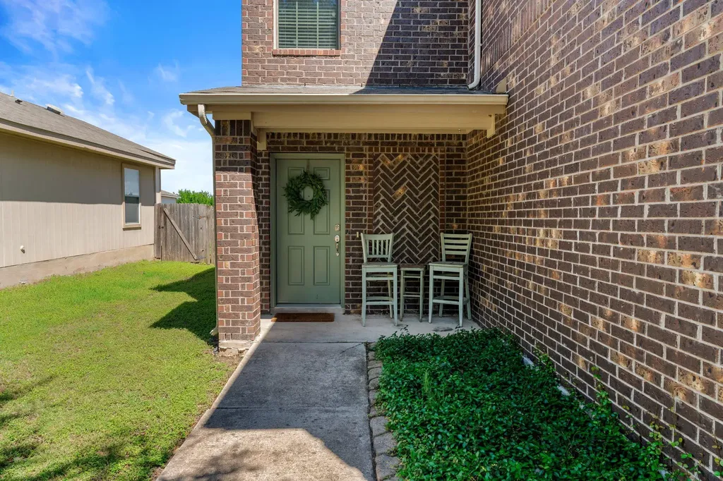 6735 Plains Crest Drive Del Valle TX 78617