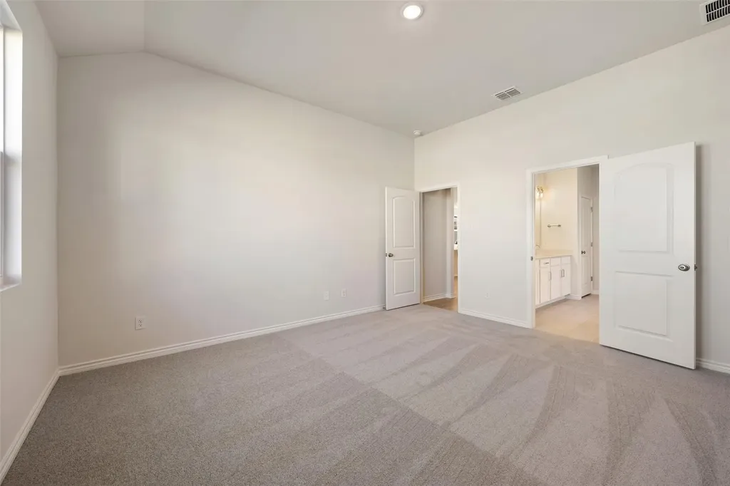 160 Ranier Way Dripping Springs TX 78620