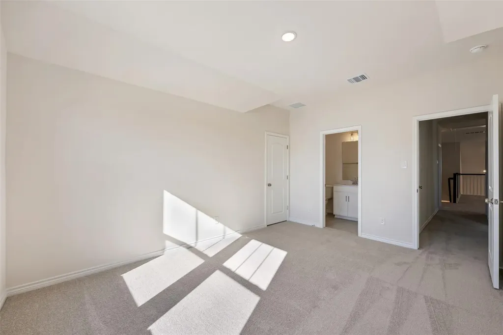 160 Ranier Way Dripping Springs TX 78620