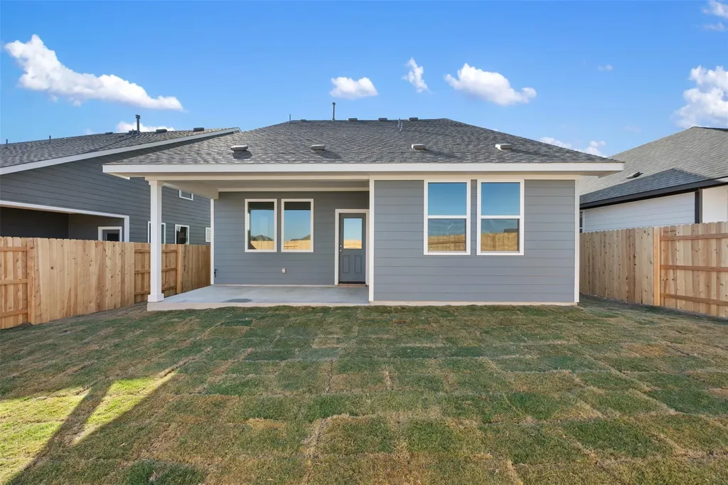 160 Ranier Way Dripping Springs TX 78620