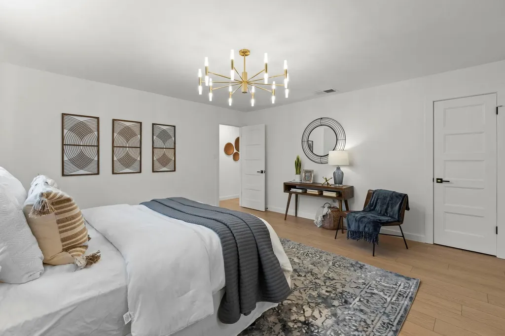 4008 Balcones Woods Drive Austin TX 78759