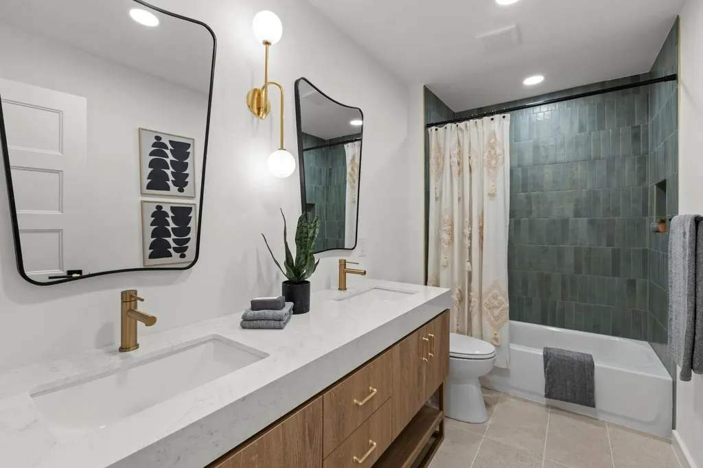 4008 Balcones Woods Drive Austin TX 78759