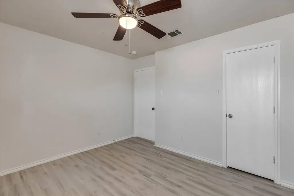 3207 Barksdale Austin TX 78725