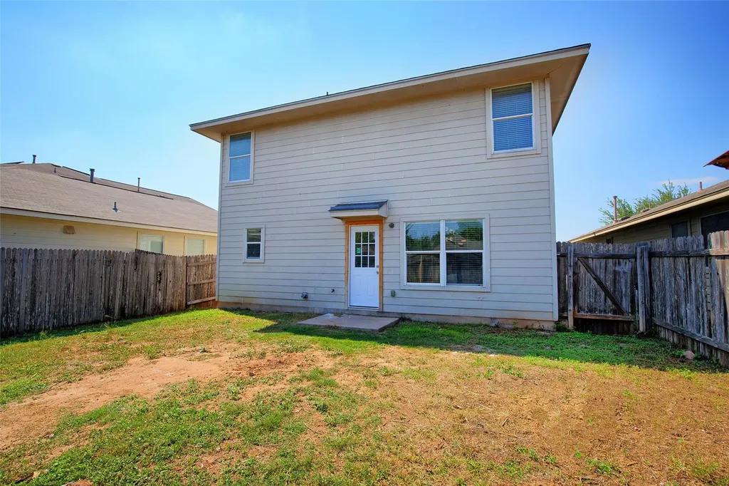 3207 Barksdale Austin TX 78725