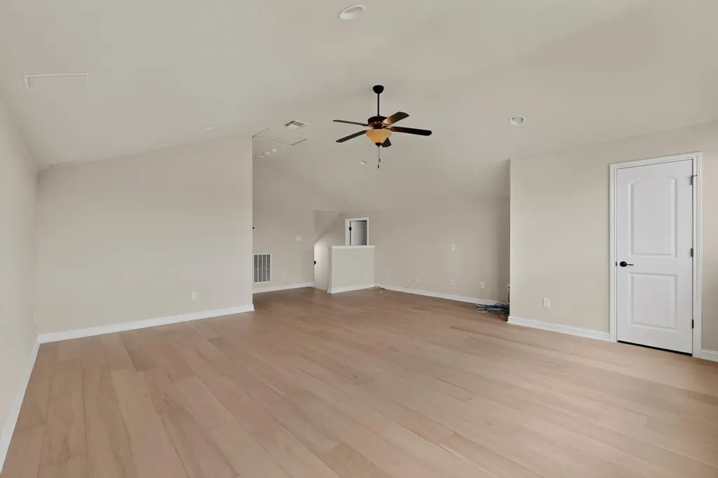 4804 Taurus Walk Austin TX 78738