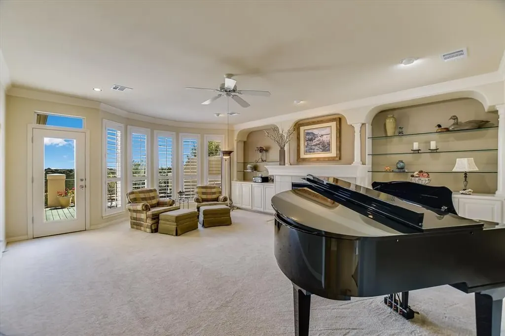 4545 Golf Vista Drive Austin TX 78730