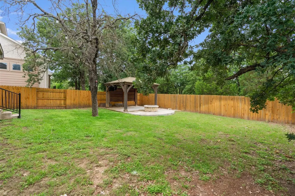 941 Del Raphael Drive Leander TX 78641