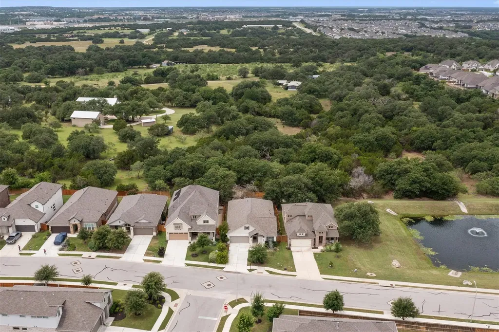 941 Del Raphael Drive Leander TX 78641