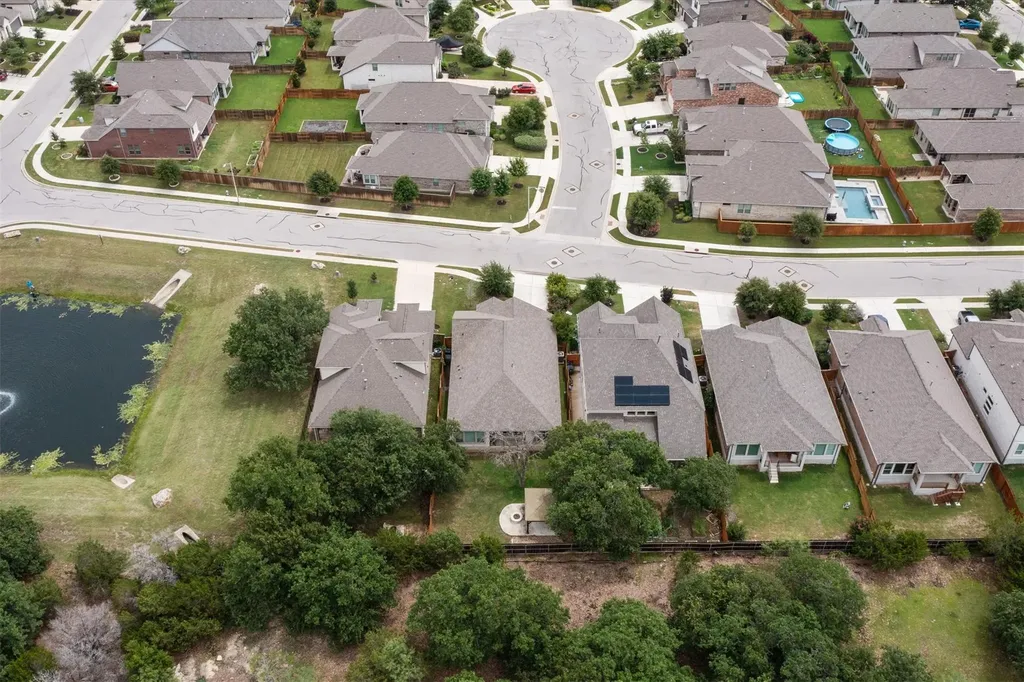 941 Del Raphael Drive Leander TX 78641