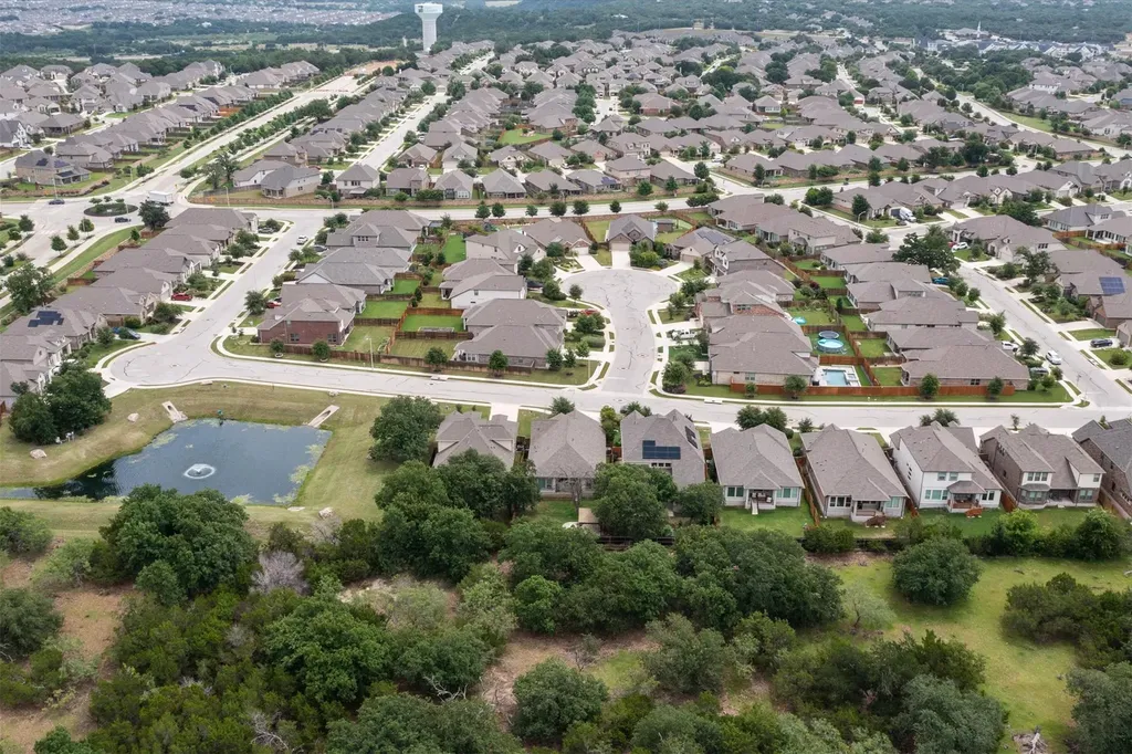 941 Del Raphael Drive Leander TX 78641