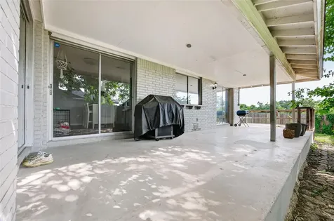 11902 Oakbrook Drive Austin TX 78753