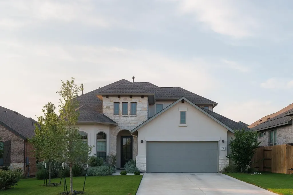 290 Left Fork Drive Kyle TX 78640