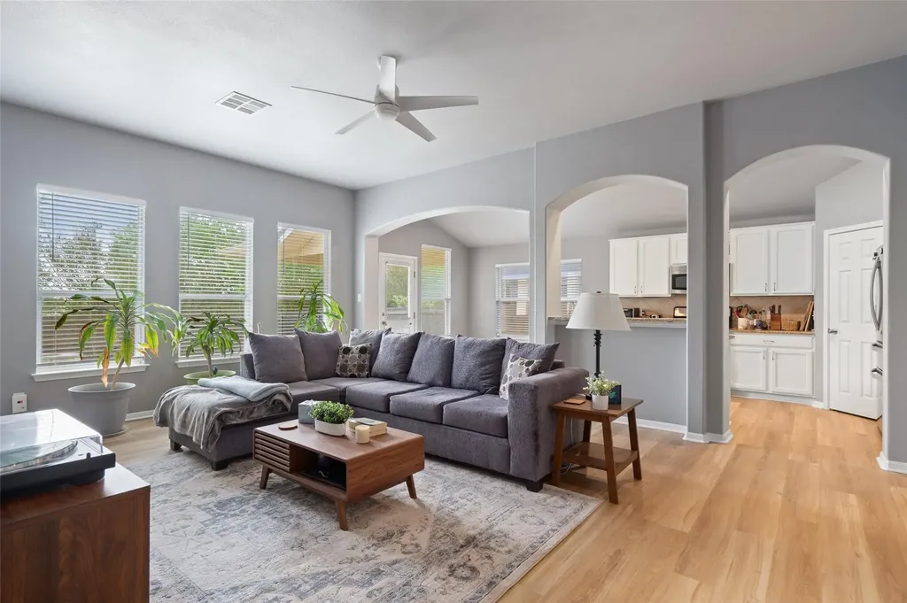 7013 Cromarty Cove Austin TX 78754