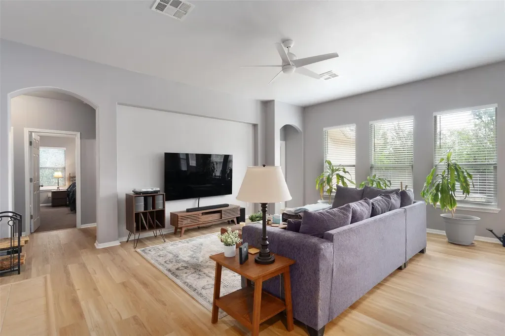 7013 Cromarty Cove Austin TX 78754