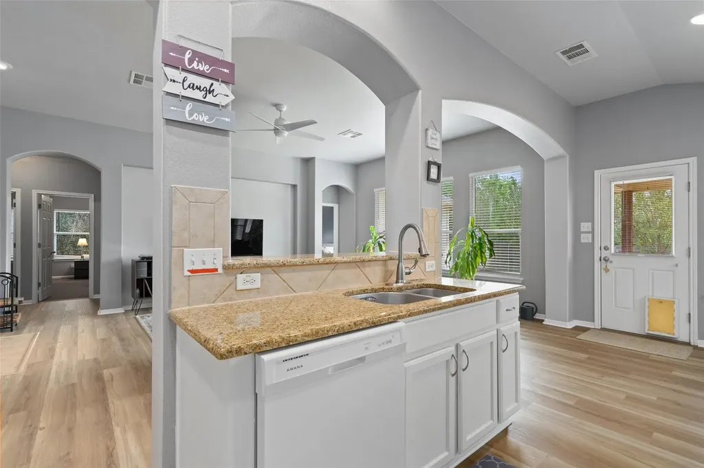 7013 Cromarty Cove Austin TX 78754