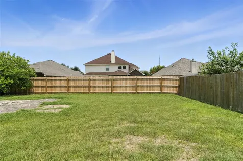 1002 Wallin Farms Cove Hutto TX 78634