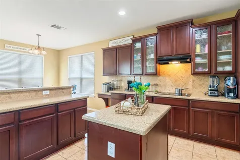 1002 Wallin Farms Cove Hutto TX 78634