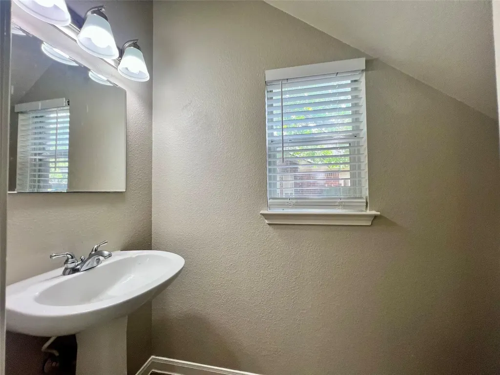 1111 Glendalough Drive Pflugerville TX 78660