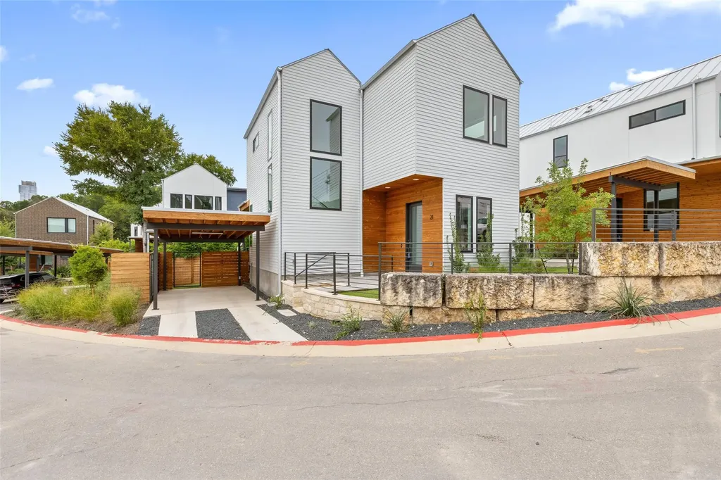 900 S 2nd Street Austin TX 78704