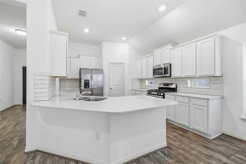 707 Allende Bend Austin TX 78748