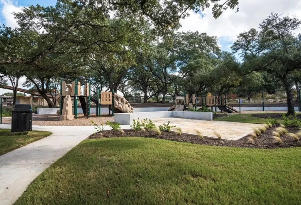 707 Allende Bend Austin TX 78748