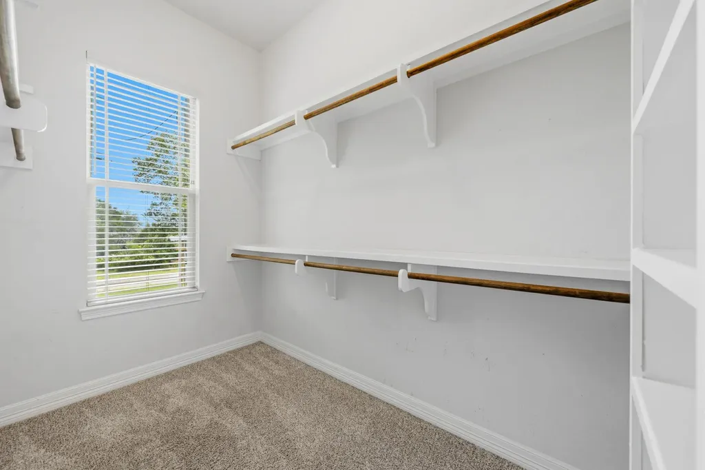 413 Bedford Drive Spicewood TX 78669