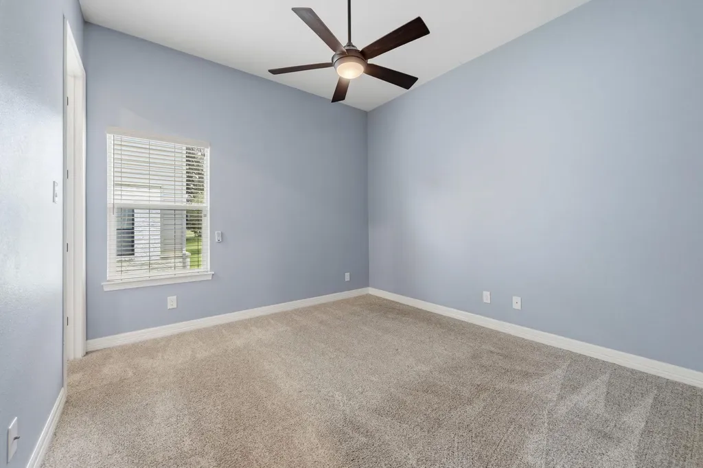 413 Bedford Drive Spicewood TX 78669