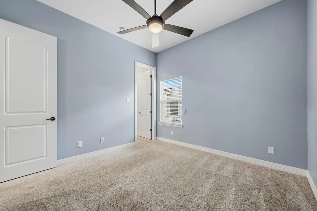 413 Bedford Drive Spicewood TX 78669