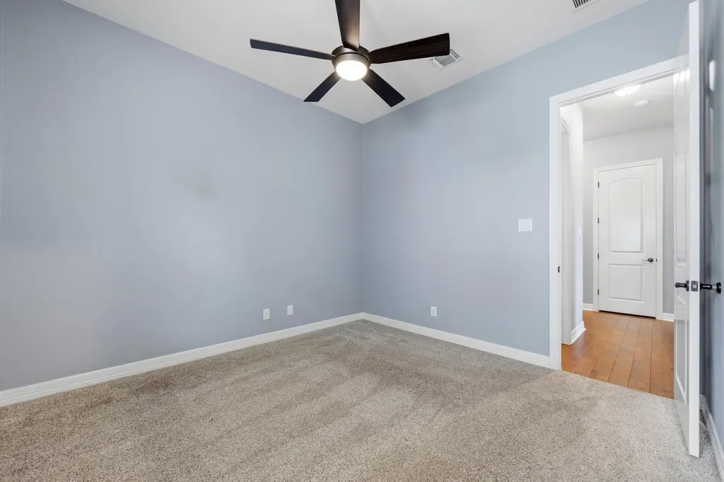 413 Bedford Drive Spicewood TX 78669