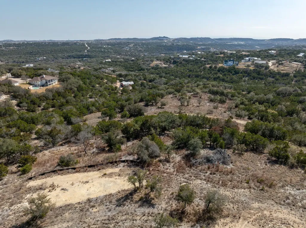 4115 Bob Wire Road Spicewood TX 78669
