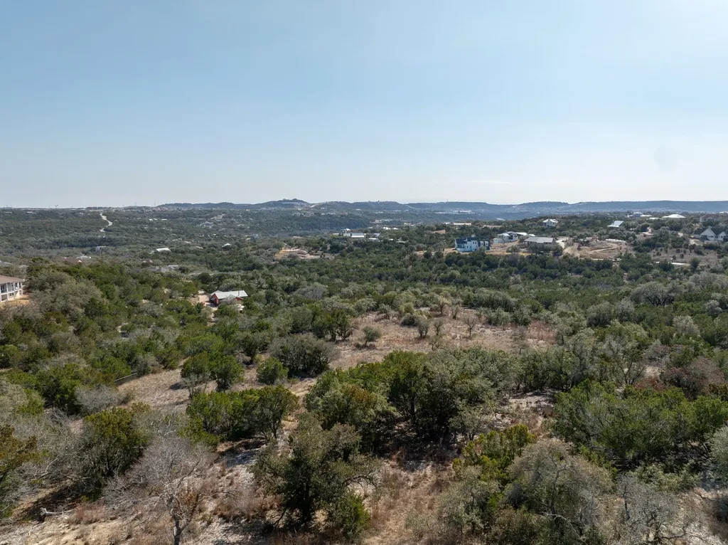 4115 Bob Wire Road Spicewood TX 78669