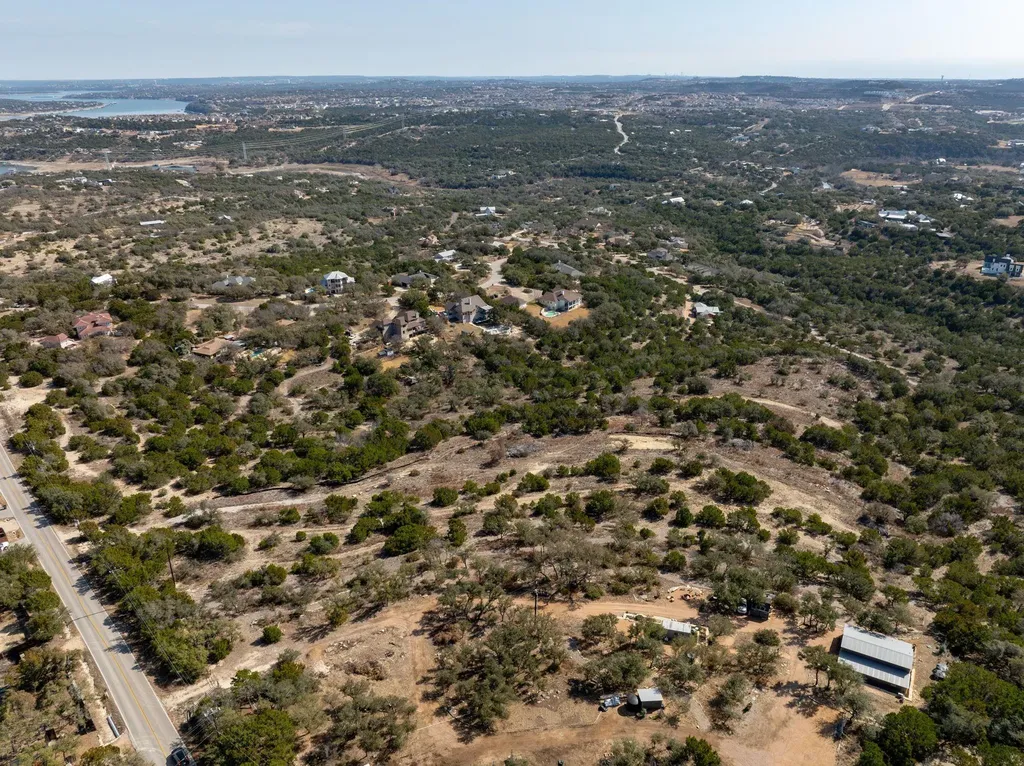 4115 Bob Wire Road Spicewood TX 78669