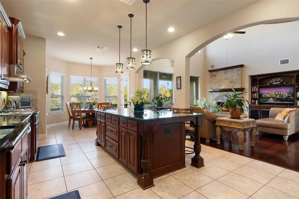 1200 Lions Lair Leander TX 78641